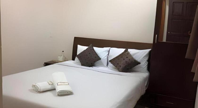 Oyo 90936 Hotel Manjoi Inn Ipoh Eksteriør billede