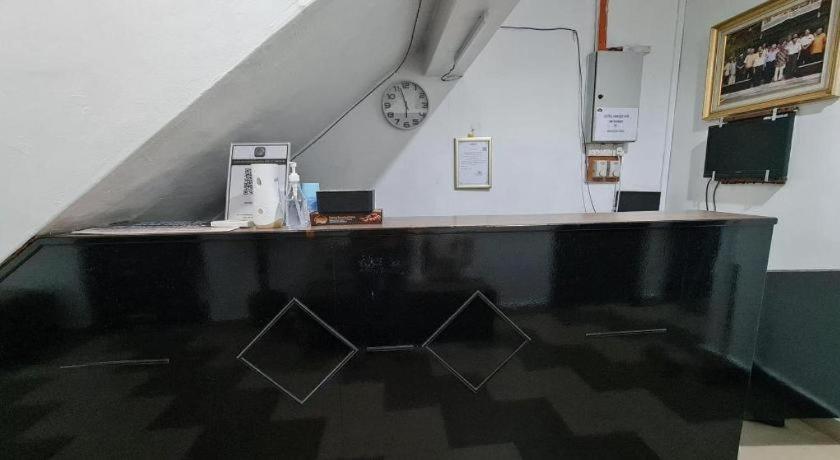 Oyo 90936 Hotel Manjoi Inn Ipoh Eksteriør billede