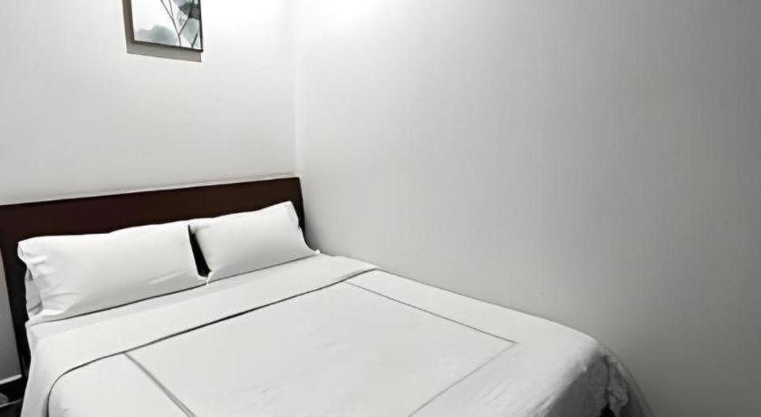 Oyo 90936 Hotel Manjoi Inn Ipoh Eksteriør billede